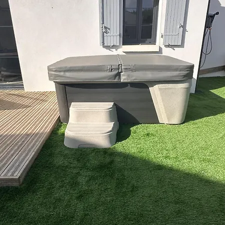 Le Temps D'une Ile - & Velos Inclus