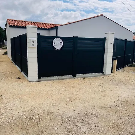 فيلة Le Temps D'une Ile - & Velos Inclus سان بيار دو أوليرون